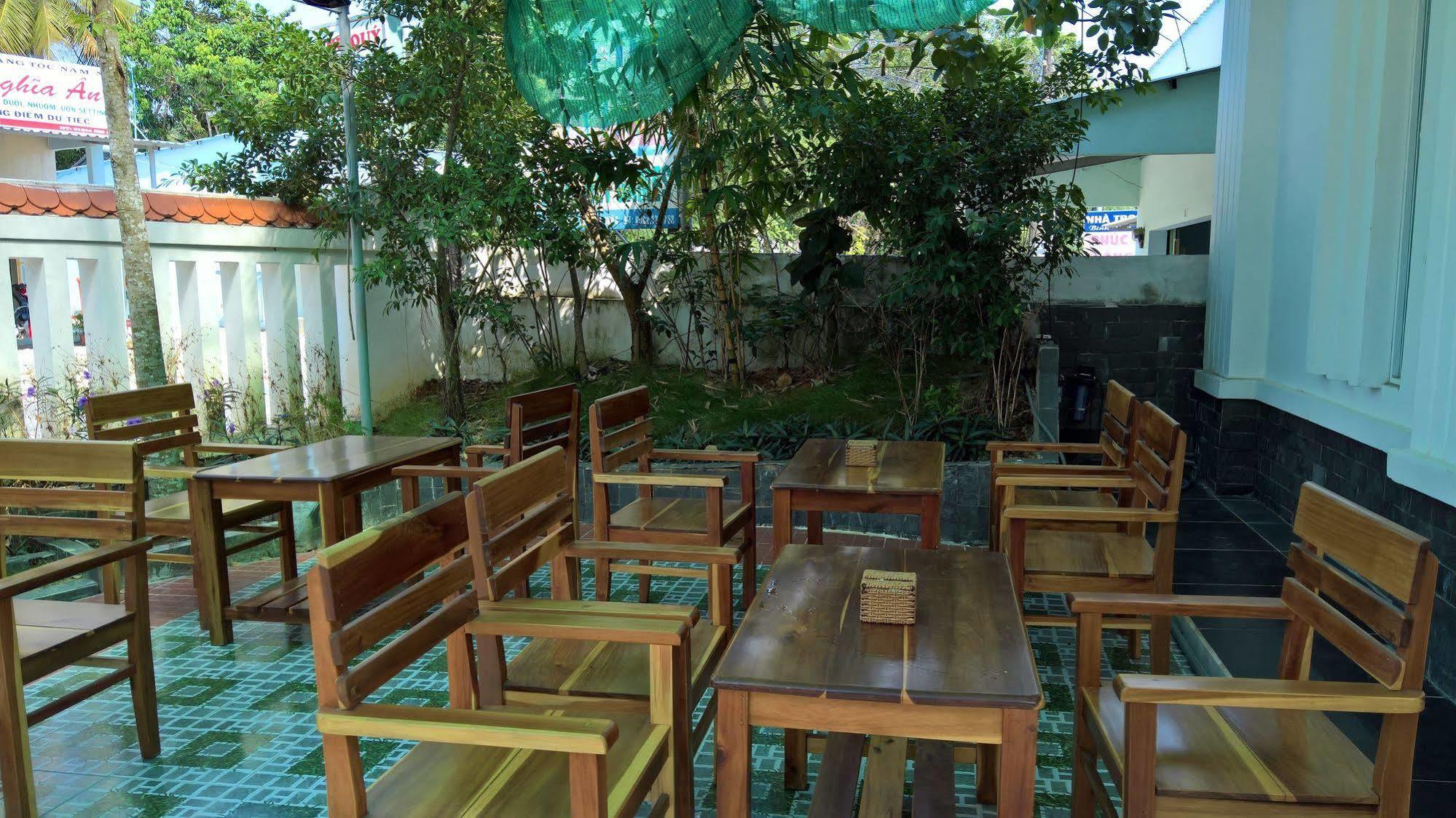 Oyo 614 Phu Quy Resort ภายนอก รูปภาพ