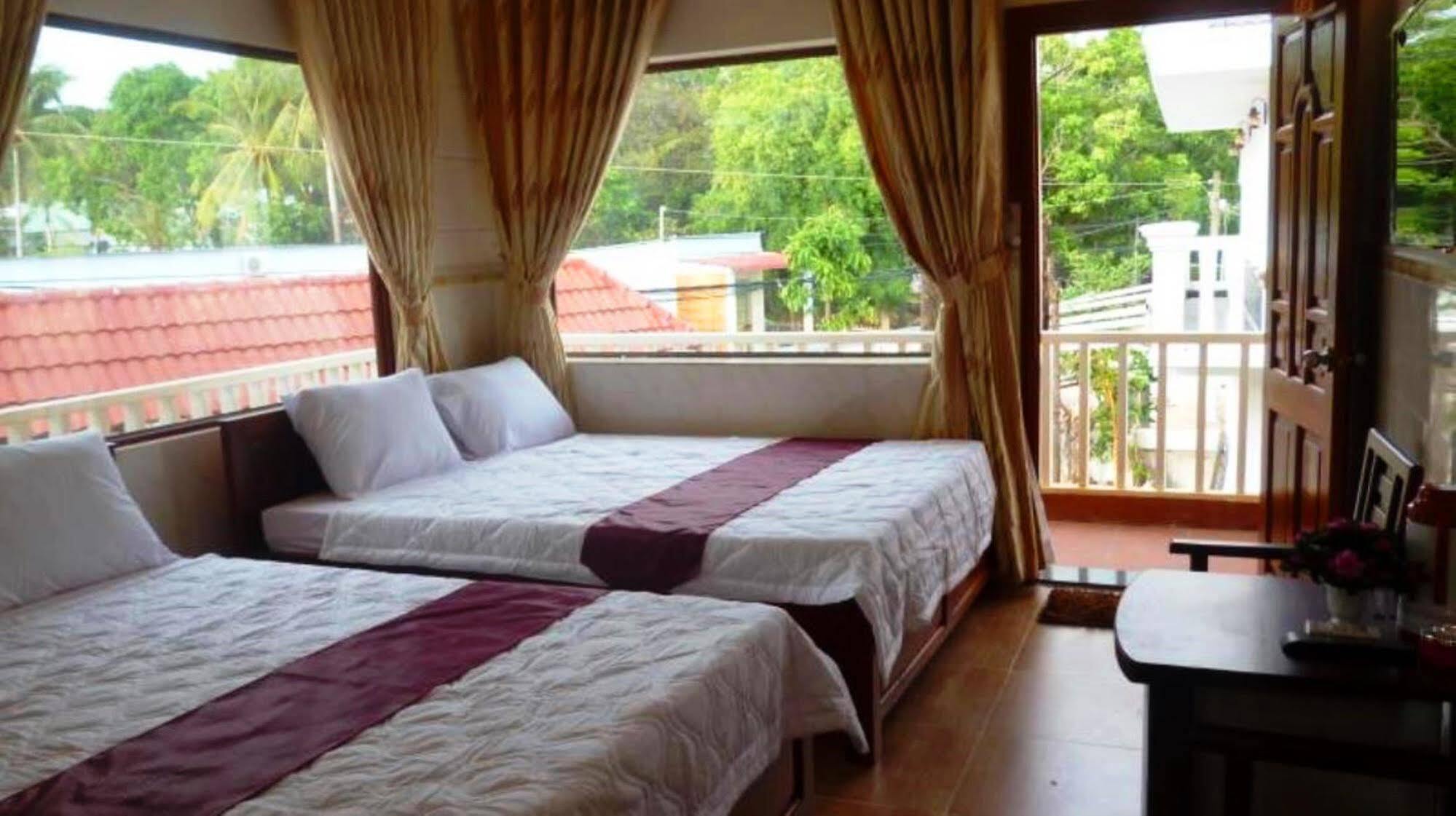 Oyo 614 Phu Quy Resort ภายนอก รูปภาพ
